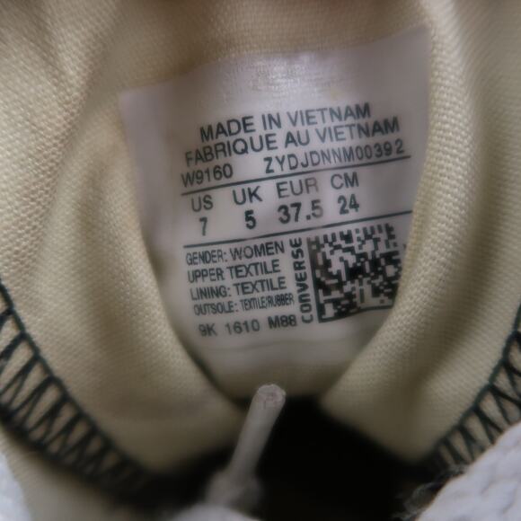 Converse Shoes Womens 7 Casual Sneakers High Top Chuck Taylor All Star Canvas - Picture 11 of 11